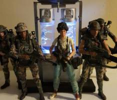 Facehugger test tubes on Hadleys hope (Aliens) Custom Diorama / Playset
