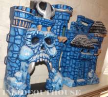 Ice Theme Castle Greyskull (Masters of the Universe) Custom Diorama / Playset