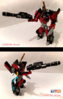 Strikerbee [Black-Ops Bumblebee] (Transformers) Custom Action Figure